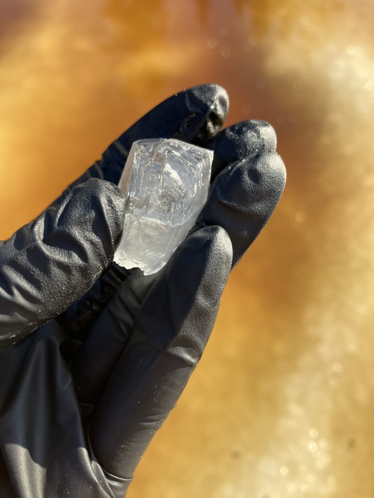 A magnesium-sulfate crystal that forms in a hypersaline, or extremely salty, lake.