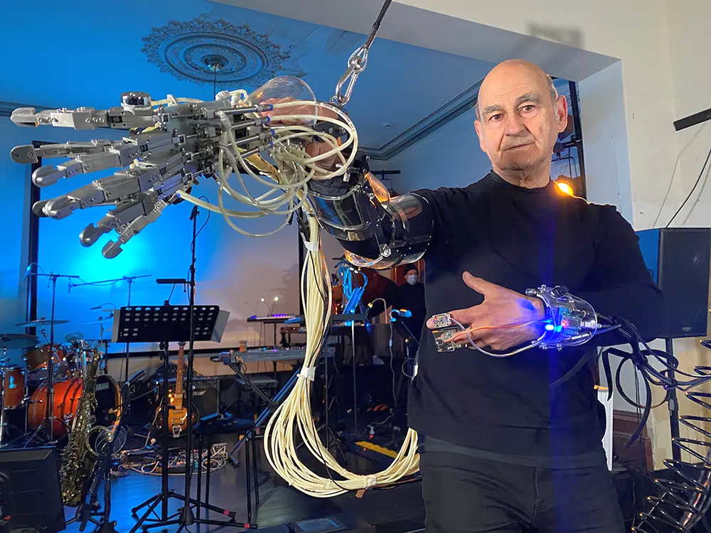Stelarc - Performance Artist