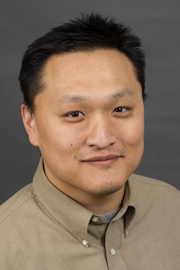 Charlie Suh's profile picture