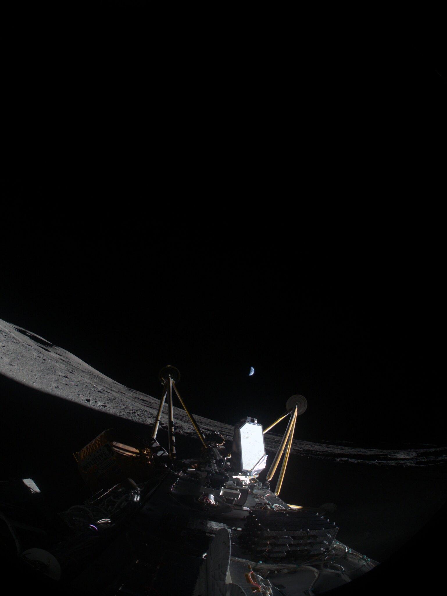 Athena landed on its side with MSOLO glowing. 