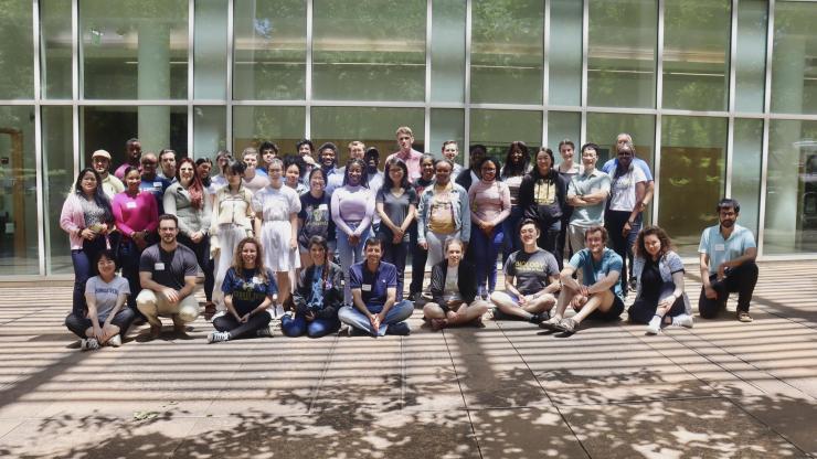 <p>Organizers and attendees of the workshop gathered for a group photo.</p>