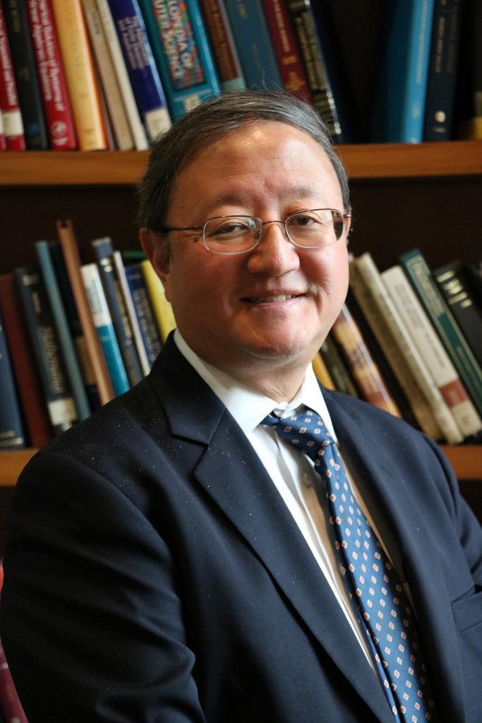 photograph of Richard Fujimoto
